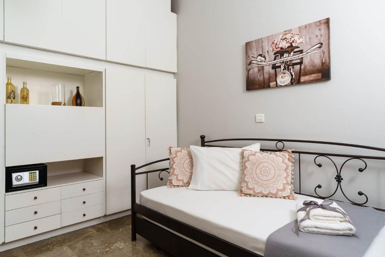 Chris'S Best Apartment In Atena Exterior foto